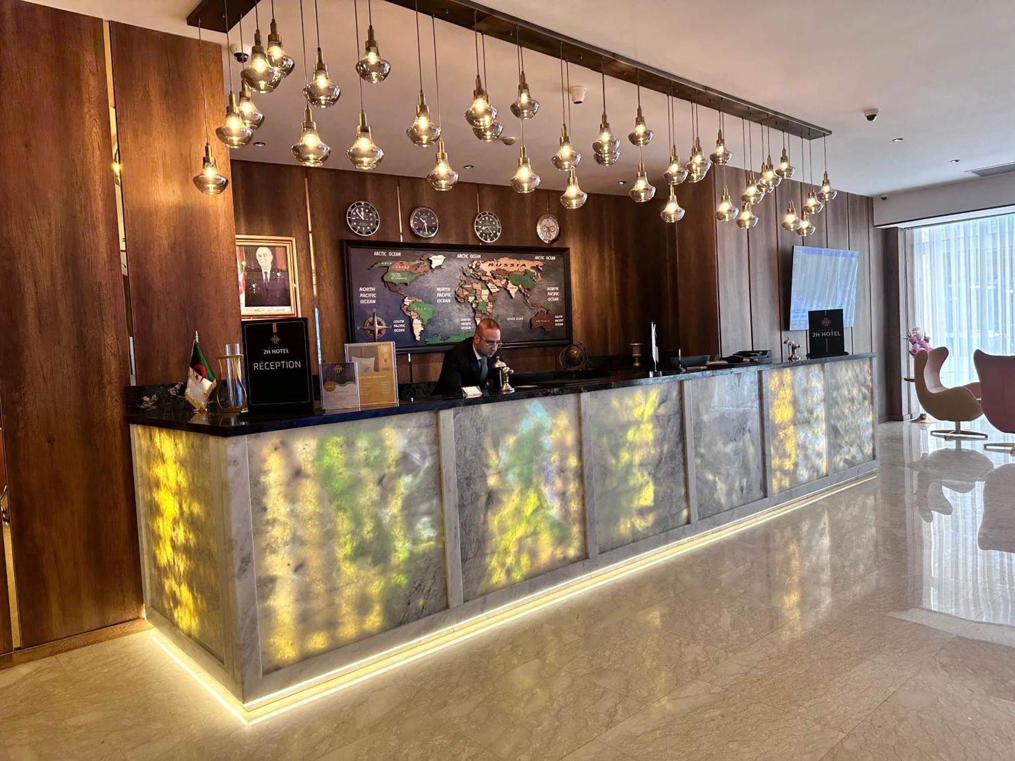 2H Hotel Оран Екстер'єр фото
