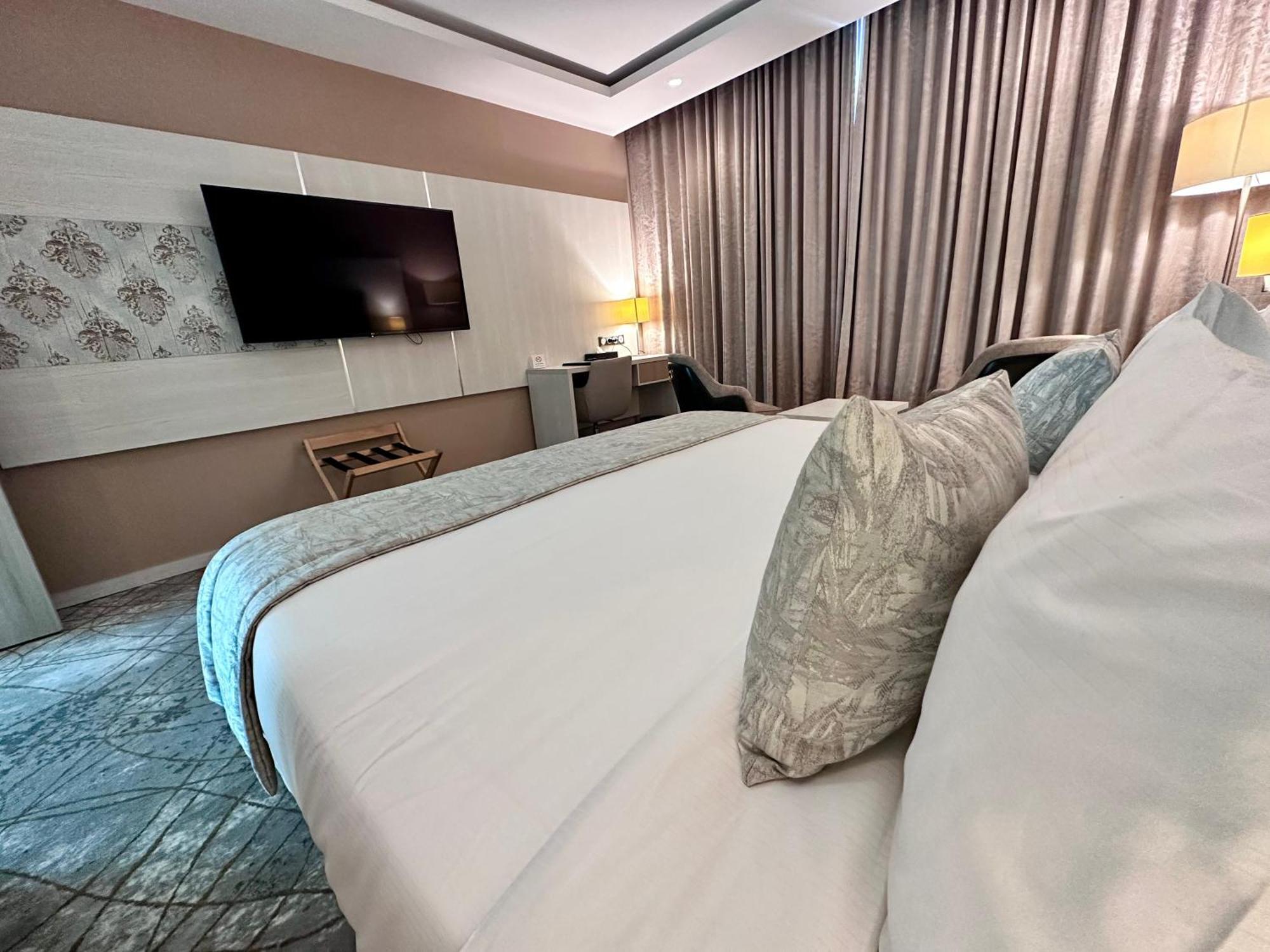 2H Hotel Оран Екстер'єр фото