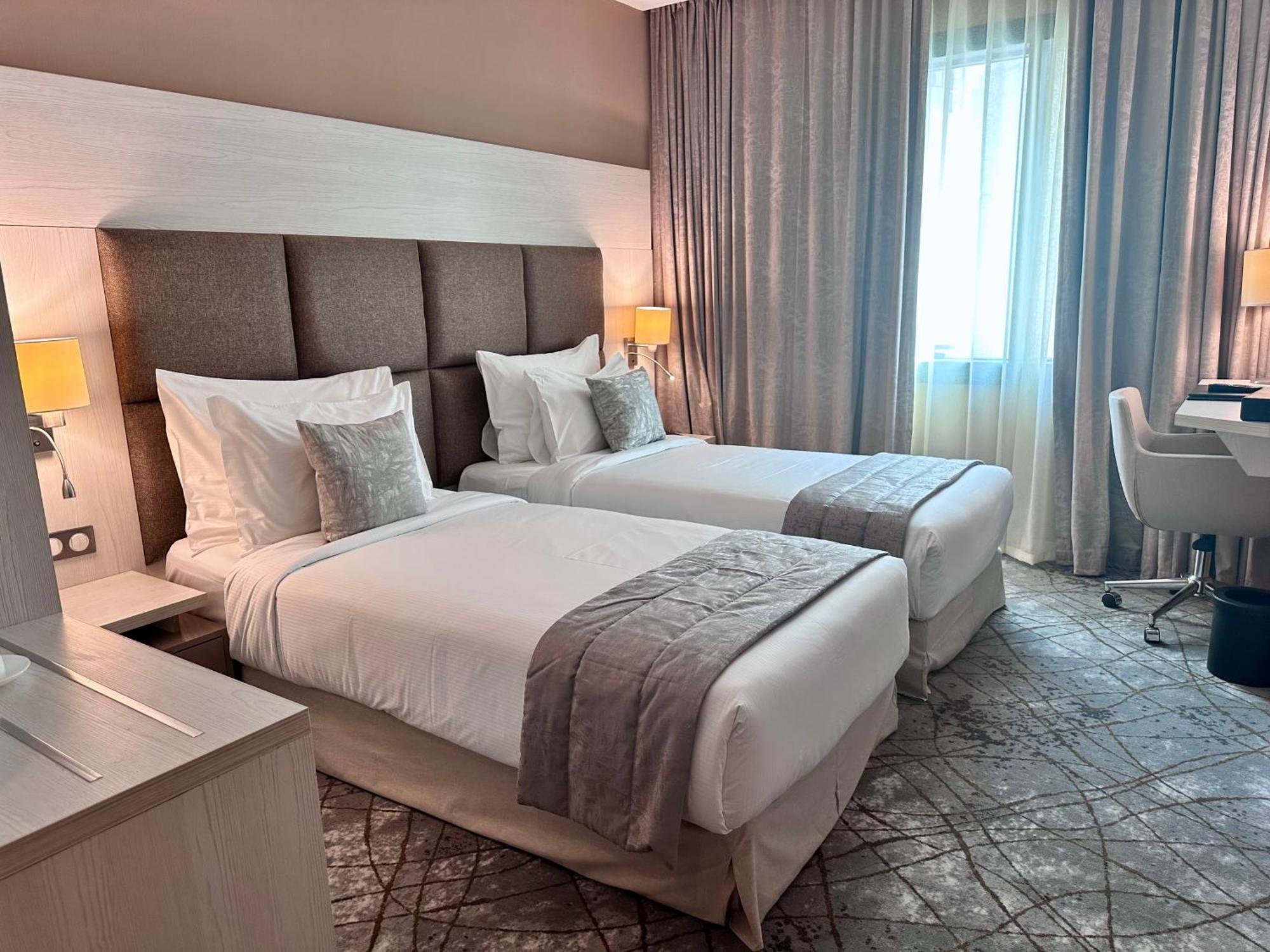 2H Hotel Оран Екстер'єр фото